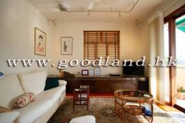 SAI KUNG Waterfront Village House For Sale | Yacht Club Sea View, Multi Parking & 4 Rooms