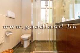 SAI KUNG Waterfront Village House For Sale | Yacht Club Sea View, Multi Parking & 4 Rooms