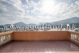 SAI KUNG Waterfront Village House For Sale | Yacht Club Sea View, Multi Parking & 4 Rooms