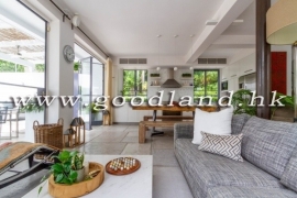 SAI KUNG Fully Detached House For Sale | Huge Garden, Private Gate & Multi Parking