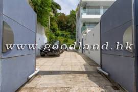 SAI KUNG Fully Detached House For Sale | Huge Garden, Private Gate & Multi Parking