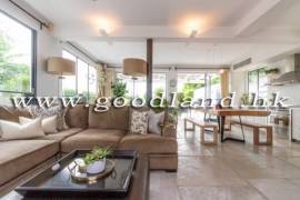 SAI KUNG Fully Detached House For Sale | Huge Garden, Private Gate & Multi Parking