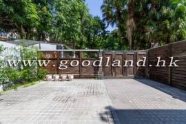 SAI KUNG Village House For Sale | Front & Back Garden, High Ceiling & 4 Bedrooms