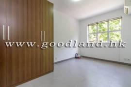 SAI KUNG Village House For Sale | Front & Back Garden, High Ceiling & 4 Bedrooms