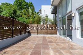 SAI KUNG Village House For Sale | Front & Back Garden, High Ceiling & 4 Bedrooms