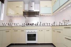 SAI KUNG Village House For Sale | Front & Back Garden, High Ceiling & 4 Bedrooms