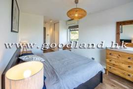 SAI KUNG Village House For Sale | Move-In Condition, Equipped Kitchen & 3 Bedrooms