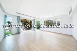 SAI KUNG Mid-Level Village House For Sale | Sea Greenery View, Lawn Garden & Renovation