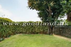 SAI KUNG Mid-Level Village House For Sale | Sea Greenery View, Lawn Garden & Renovation