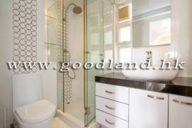 SAI KUNG End Unit Village House For Sale | Walk to Town, Communal Pool & Sea View