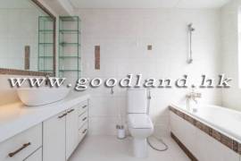SAI KUNG End Unit Village House For Sale | Walk to Town, Communal Pool & Sea View