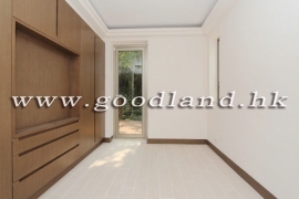 SAI KUNG Village House For Sale | Rare Spacious Garden, Private Gate & 4 Bedrooms