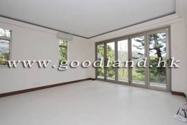 SAI KUNG Village House For Sale | Rare Spacious Garden, Private Gate & 4 Bedrooms