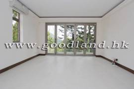 SAI KUNG Village House For Sale | Rare Spacious Garden, Private Gate & 4 Bedrooms