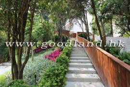 SAI KUNG Village House For Sale | Rare Spacious Garden, Private Gate & 4 Bedrooms