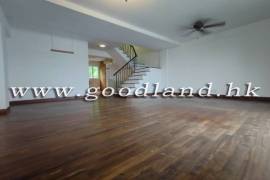 SAI KUNG Upper Duplex For Sale | Open Sea View, Rooftop & 2 En-Suites