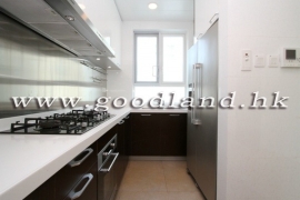 SAI KUNG End House For Sale | Private Gate, Greenery Mountain View & 4 Bedrooms