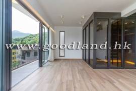 SAI KUNG Mid-Level Village House For Sale | Covered Parking, Garden & Sea Greenery View