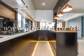 SAI KUNG Mid-Level Village House For Sale | Covered Parking, Garden & Sea Greenery View