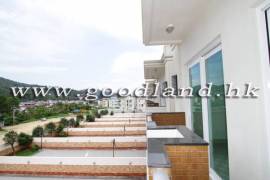 SAI KUNG Village House For Sale | Large Fenced Garden, Greenery Mountain View & 4 Bedrooms