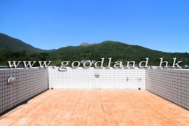 SAI KUNG Village House For Sale | Large Fenced Garden, Greenery Mountain View & 4 Bedrooms