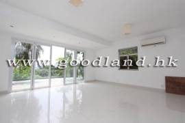 SAI KUNG Village House For Sale | Sea View, Close to Town & Communal Pool