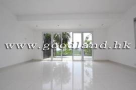 SAI KUNG Village House For Sale | Sea View, Close to Town & Communal Pool