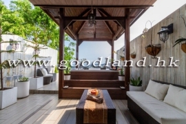 SAI KUNG Mid-Level Village House For Sale | Sky Garden, Scenic View & 3 Bedrooms