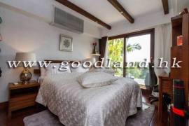 SAI KUNG Mid-Level Village House For Sale | Sky Garden, Scenic View & 3 Bedrooms