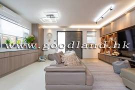 SAI KUNG Village House For Sale | Beautiful Garden, Parking Next to House & 4 En-Suites