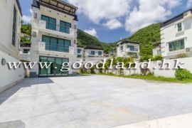 SAI KUNG Waterfront Village House For Sale | Fully Detached, Private Gate & Renovation