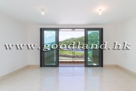 SAI KUNG Waterfront Village House For Sale | Fully Detached, Private Gate & Renovation