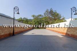SAI KUNG Village House For Sale | Huge Fenced Garden, Greenery View & Equipped Kitchen