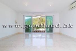 SAI KUNG Village House For Sale | Gated Community, Huge Garden & Greenery View
