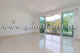 SAI KUNG Village House For Sale | Gated Community, Huge Garden & Greenery View
