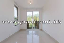 SAI KUNG Village House For Sale | Gated Community, Huge Garden & Greenery View