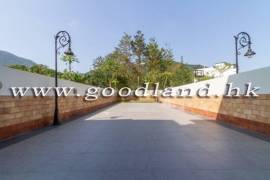 SAI KUNG Village House For Sale | Gated Community, Huge Garden & Greenery View