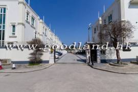 SAI KUNG Village House For Sale | Gated Community, Huge Garden & Greenery View