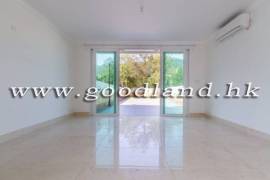 SAI KUNG Village House For Sale | Gated Community, Huge Garden & Greenery View