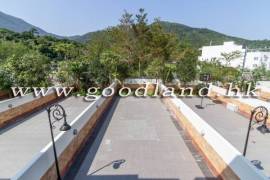 SAI KUNG Village House For Sale | Gated Community, Huge Garden & Greenery View