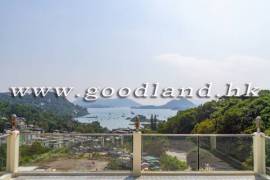 SAI KUNG Detached House For Sale | Close to Main Road, Yard & 4 Bedrooms