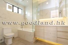 SAI KUNG Detached House For Sale | Resort Complex, Communal Pool & 4 Bedrooms