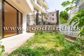 SAI KUNG Detached House For Sale | Resort Complex, Communal Pool & 4 Bedrooms