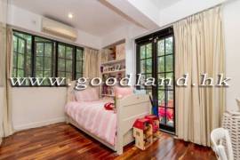 SAI KUNG Detached House For Sale | Private Gate Parking, Greenery & 4 Bedrooms