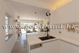 SAI KUNG End Unit Village House For Sale | Huge Garden, Sea Greenery View & 3 En-Suites