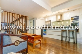 SAI KUNG End House For Sale | Private Gate, 3 Parking Spaces & Greenery View