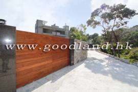 SAI KUNG Mid-Level Village House For Sale | Sea Greenery View, Private Pool & Gate