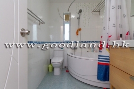 SAI KUNG Village House For Sale | Managed Complex, Pool, Private Gate Parking & Garden