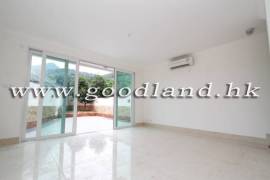SAI KUNG Village House For Sale | Huge Fenced Garden, Greenery View & Equipped Kitchen