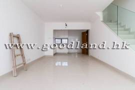 SAI KUNG Village House For Sale | Close to Town, Near HK Academy & 3 Bedrooms